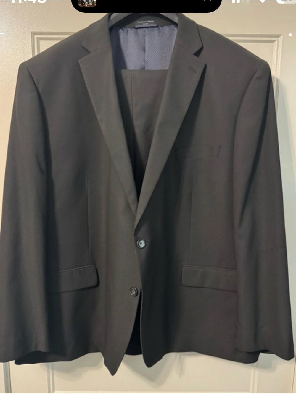 Men's Black Two-Button Notch Lapel Suit Blazer